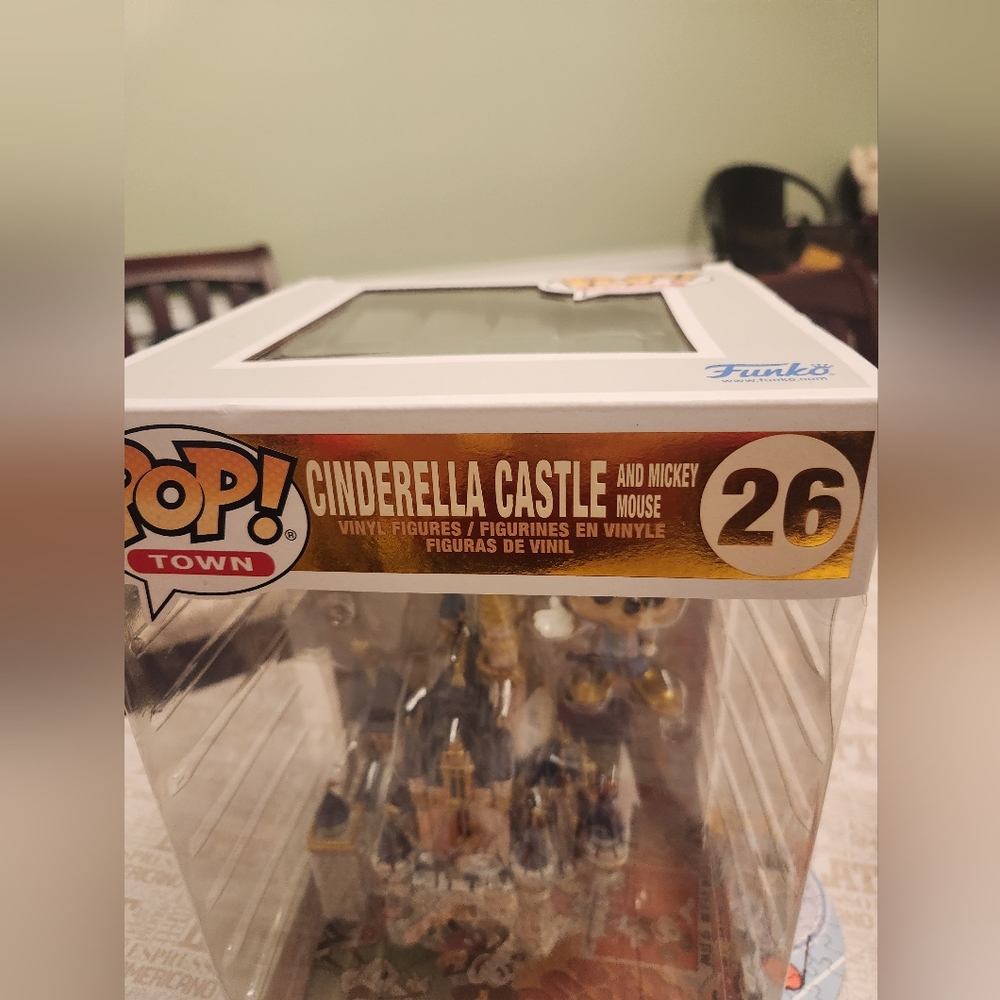 Disney 50th Anniversary Pop Cinderella Castle and Mickey Mouse - Picture 2 of 7